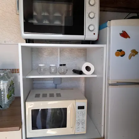 Privée Indépendante, Piscine Bed & Breakfast 3*